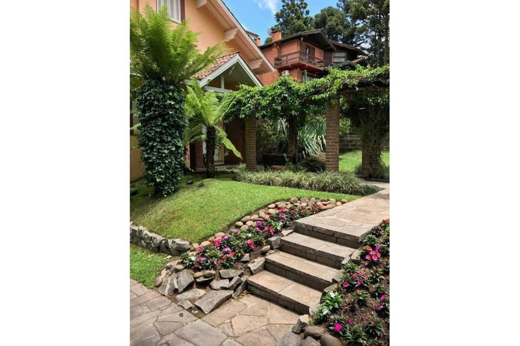 Apartamento Mrg - Lindo 1D - Proximo Ao Centro De Gramado Exterior foto